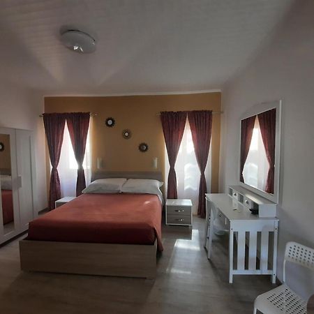 Viccinella House Appartement Capranica Buitenkant foto